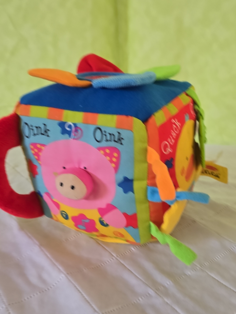 Melissa & Doug Multicolor Soft Activity Cube Toy
